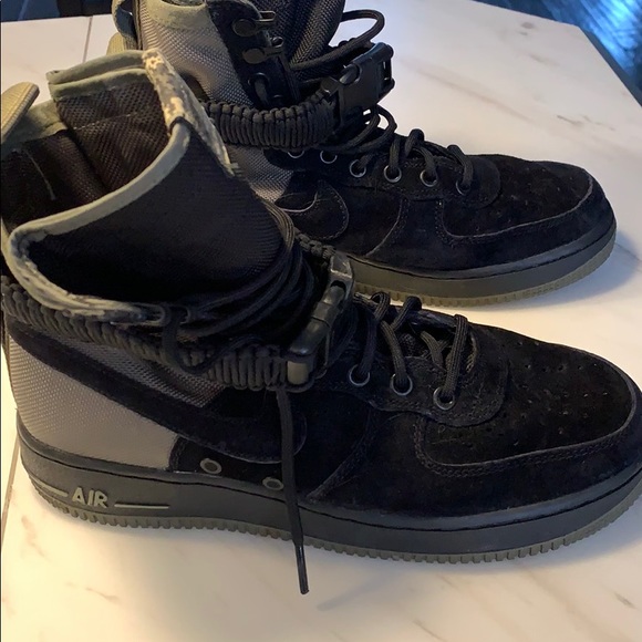 Nike Airforce One highs - Picture 2 of 3
